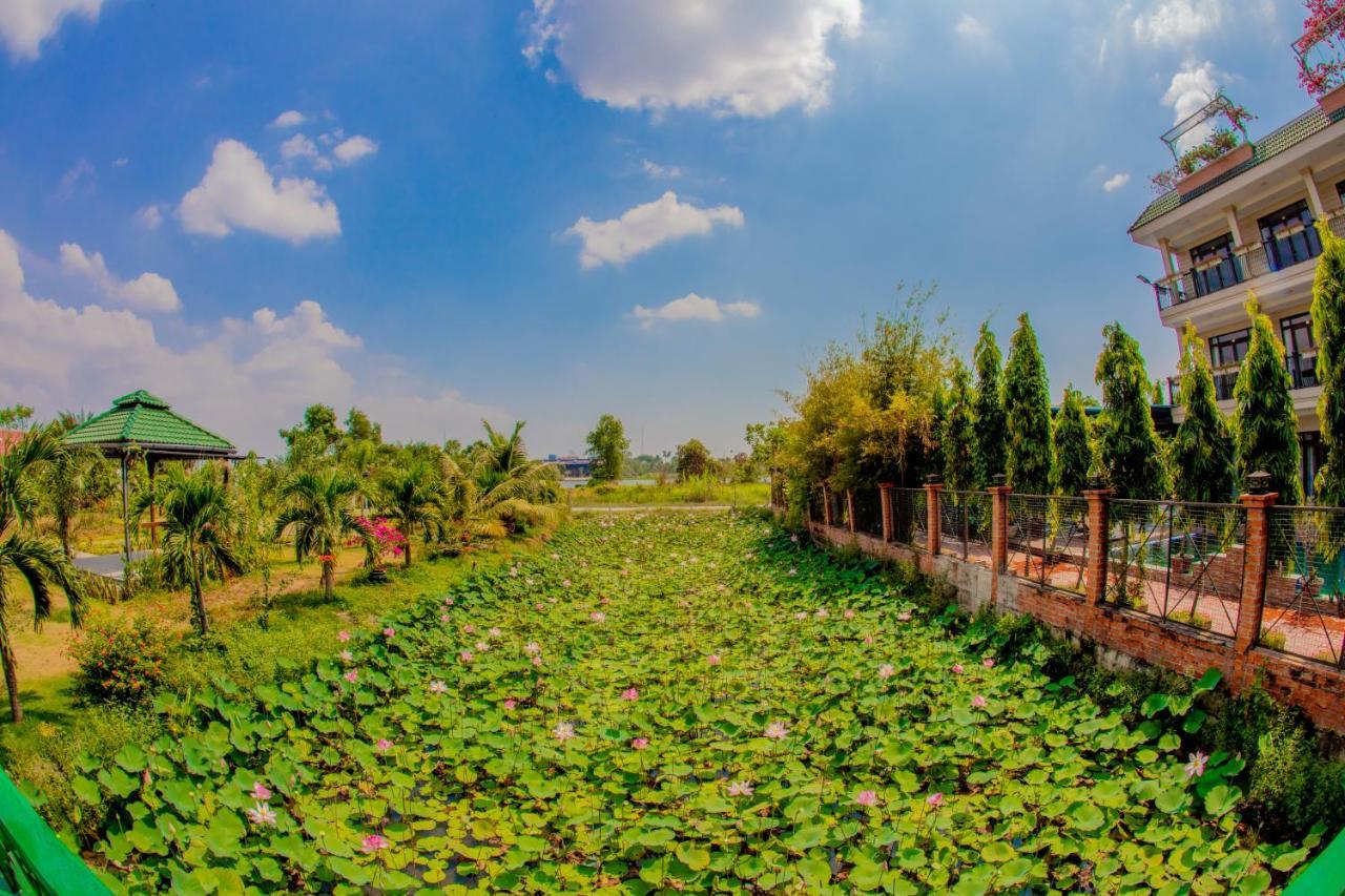 Готель Khu Nghi Duong Huong Sen - Binh My, Cu Chi Хошимін Екстер'єр фото